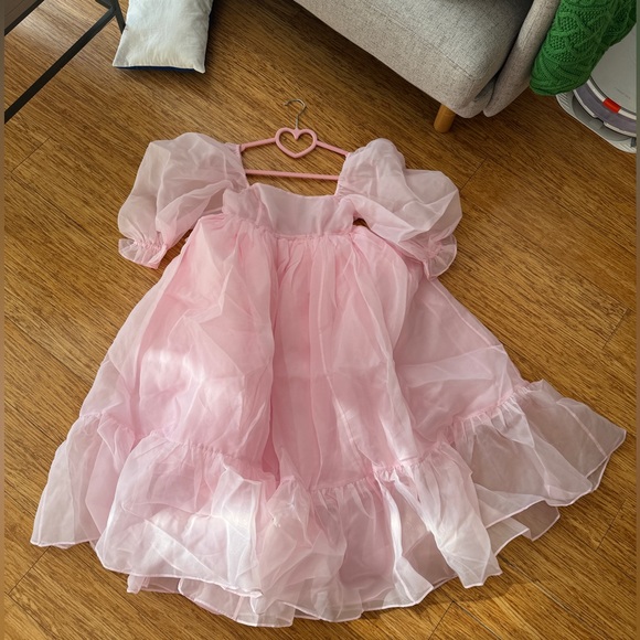 Selkie pink puff dress nwt size xs - Picture 2 of 3